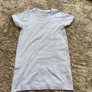 Swiftly lululemon shirt